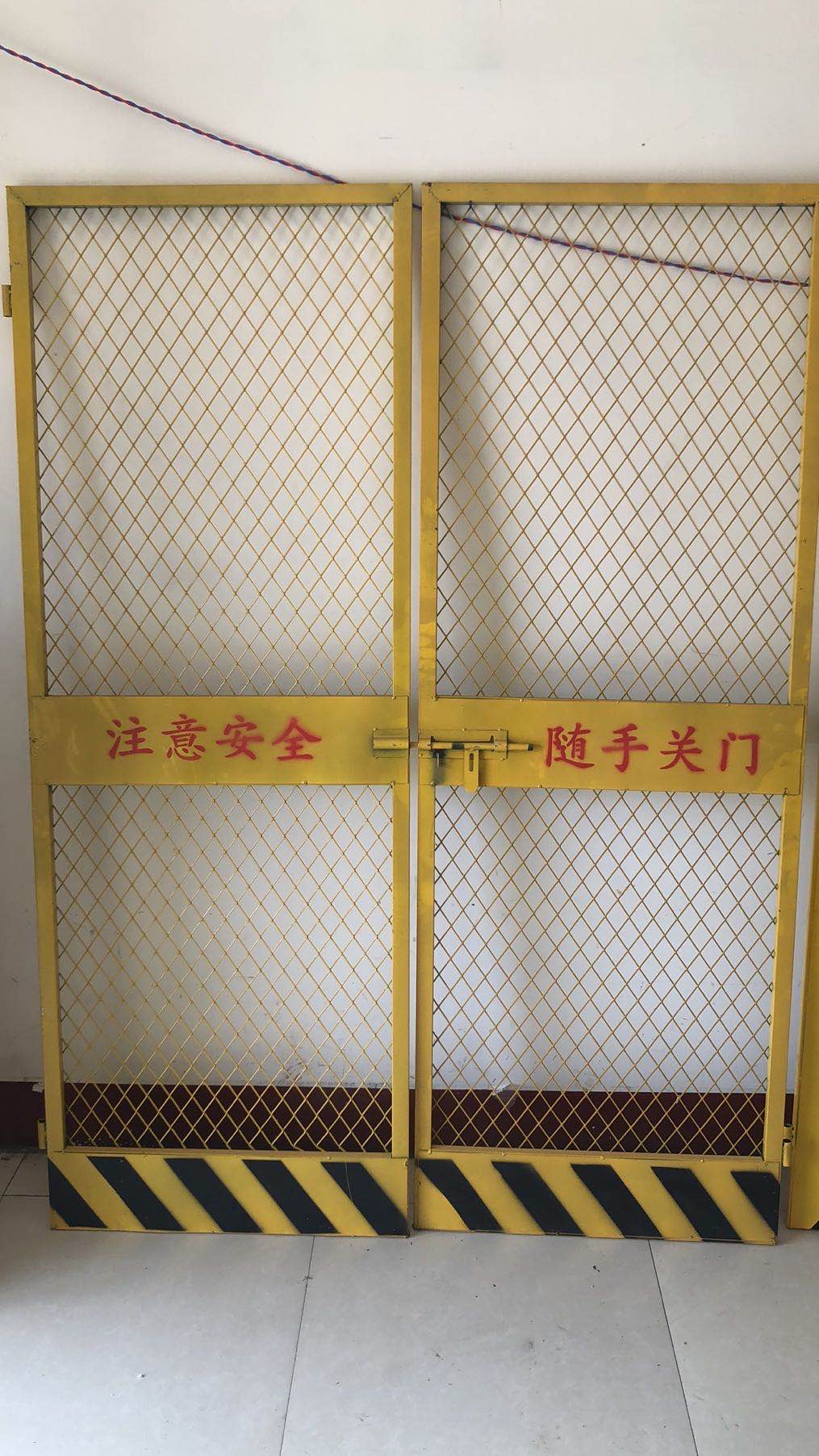 黄山施工电梯防护门